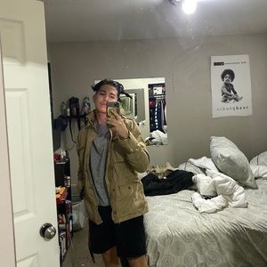 Meet your Posher, Mario